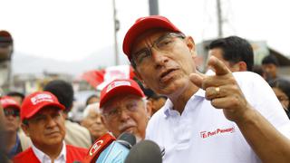 Martín Vizcarra anuncia aumento de sueldos para los alcaldes