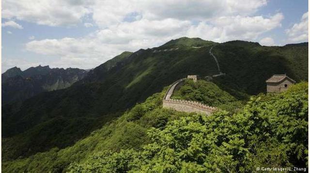 China. Una de las civilizaciones más antiguas del mundo es también uno de los países de más rápido desarrollo en el mundo: razón suficiente para que en 2015 viajaran 56.9 millones de turistas al ‘Reino del Medio’. De la gran Muralla a la ruta de la seda, 
