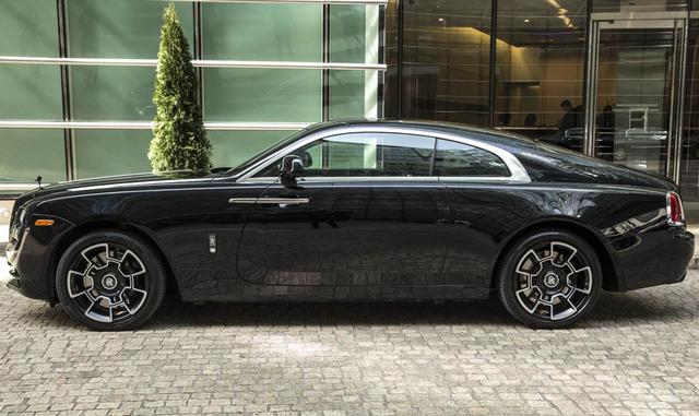 Al igual que con el increíble Lamborghini Huracán Spyder RWD, este llamativo modelo tiene el factor X especial que lo convierte en una mejor inversión en el largo plazo.