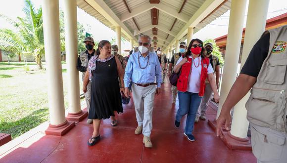 El premier Anibal Torres y la vicepresidenta ya se encuentran en Iquitos para el XIV Consejo de Ministros Descentralizado. (Foto: PCM)