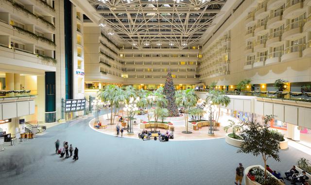 FOTO 11 | 1. Aeropuerto Internacional de Orlando, Orlando, Florida.