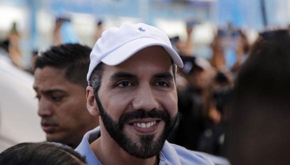 SAN SALVADOR, EL SALVADOR - FEBRUARY 04: Incumbent president of El Salvador and presidential candidate for Nuevas Ideas Nayib Bukele arrives to a poll prior to cast his vote on February 04, 2024 in San Salvador, El Salvador. Salvadorans head to polls to vote for president as incumbent Nayib Bukele seeks for reelection despite a constitutional ban. (Photo by Alex Peña/Getty Images)