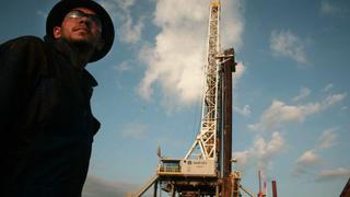 Producción de petróleo de la OPEP cae en diciembre a mínimo en dos años y medio