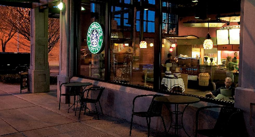 Empresas Starbucks se une a Google para mejorar la