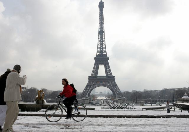 Francia: No exige visa para estancias cortas y mientras no se realicen actividades remunerativas. (Foto: Reuters)