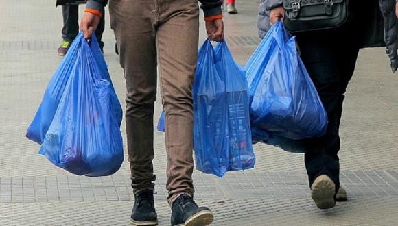Pronto las bolsas plásticas podrían dejar de ser gratuitas. (Foto: Difusión)