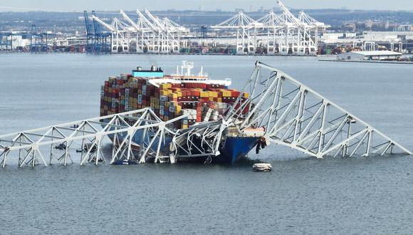 HISTORIA VIRAL: un barco derriba un puente de Baltimore, Estados Unidos, y deja varios desaparecidos. (Foto: Jim Watson / AFP)