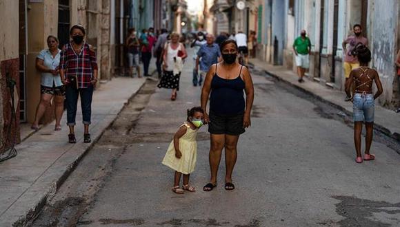 La separación forzosa se produce al ser los padres “repudiados” por Cuba no dejándoles volver a entrar en la isla por ley, por al menos ocho años, ni a los menores salir de ella. (Foto: Difusión)