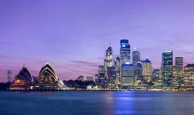 Sydney, Australia. Rompe la barrera de los 3,000 euros mensuales, con una media de 3,171.17 euros. En comparación a Madrid, los servicios básicos –electricidad, agua, basura- son un 8% más baratos. Se dispara el gasto en guardería privada (el 163% hasta 1