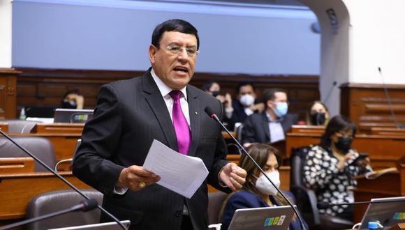 Alejandro Soto, vocero de APP, adelantó que su bancada no le dará el voto de confianza al gabinete de Betssy Chávez.  Foto: Congreso