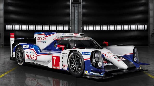 Toyota TS040 Hybrid. La marca japonesa es el tercer fabricante que participa en Le Mans. Se presenta como el favorito con este V8 capaz de entregar 1,000 CV y alcanzar los 360 km/h. (Foto: motor.es)