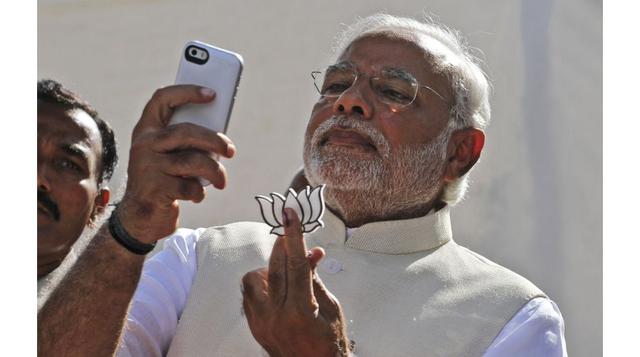 El estudio destaca el caso del primer ministro de India, Narendra Modi, quien desde su elección en mayo entró al Top-5 de los líderes políticos más seguidos en Twitter, con casi 5 millones de seguidores. (Foto: AP)