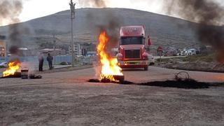 Apurímac: pobladores bloquean corredor minero y exigen presencia de Castillo y Vásquez