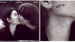 Ponen en venta el disco que John Lennon firmó a su asesino antes de morir
