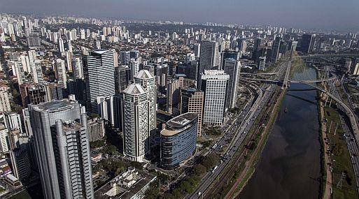 Los bancos centrales han comenzado a reducir las tasas y se espera que las bajen aún más. (Foto: Bloomberg)