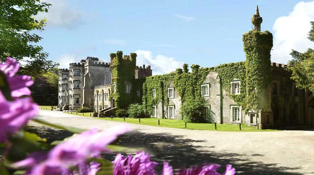 Ballyseede Castle, County Kerry (Irlanda). Cuenta con una historia que data del siglo XVI.Es un hotel de lujo que mezcla lo antiguo con el lujo moderno.(Foto: ballyseedecastle)