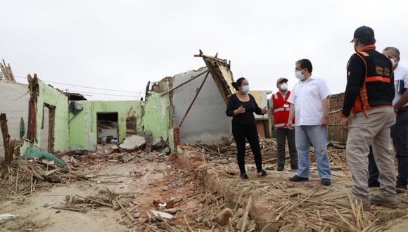 Contralor Nelson Shack sostuvo que es urgente que se cuente con un catastro de daños para enfrentar eficazmente la emergencia en favor de la población afectada en 38 distritos tras el sismo del 30 de julio. (Foto: Contraloría del Perú)