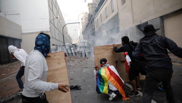 En la “Toma de Lima” primó la violencia por parte de los manifestantes, que atacaron a la policía con piedras y otros objetos. (Foto: Joel Alonzo / GEC)