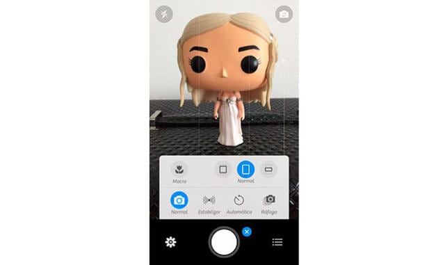 Camera . Se trata de una aplicación con funciones más avanzadas que la app de cámara nativa de Apple, y además también cuenta con un editor fotográfico para que puedas retocar las fotos una vez capturadas. Dispones de diversas herramientas para hacer las 