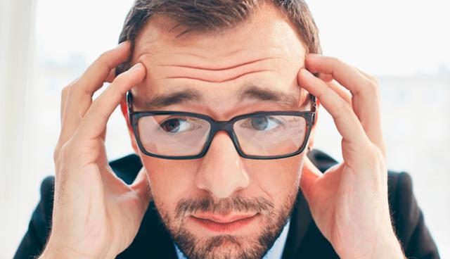 foto 2 | 2. “No te preocupes”
En realidad, tú sí estás preocupado. En Thought Catalog, Christine Schoenwald aseveró que esa frase se traduce en un:

“Estoy diciendo que no tienes por qué preocuparte, pero lo que realmente quiero decir es ‘púdrete’, sin embargo no diré hasta que explote contra ti”.