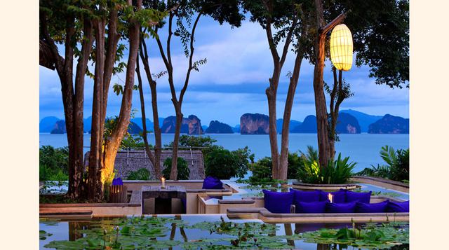 El área de la terraza cuenta con tumbonas y un área para comer. (Foto: Mega Ricos)