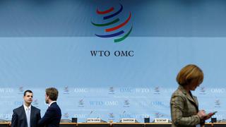OMC prolonga su reunión ministerial por espinosas negociaciones sobre patentes y pesca