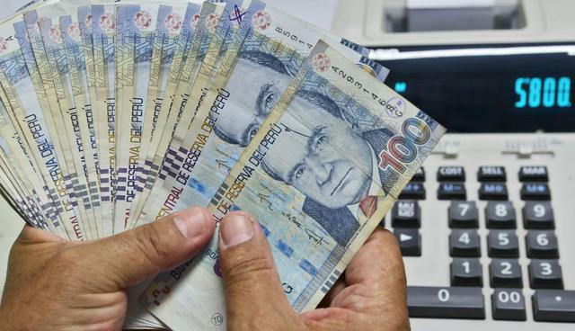 Foto 2 | Ten en cuenta que debes tener un ahorro del 10% del valor del inmueble que quieres comprar. Es parte del requisito que exige la entidad financiera, ya que estas aprueban un préstamo hasta del 90% del valor del bien. (Foto: Andina)