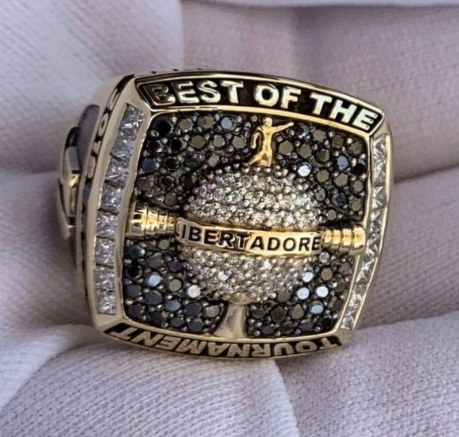 Anillo que se entregará al mejor jugador de la final Libertadores 2019. (@SC_ESPN)