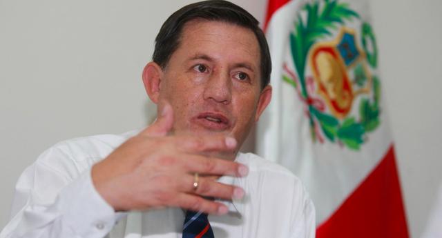 FOTO 11 | 11. Elias Segovia. La Fiscalía solicita 10 años de cárcel para el exgobernador regional de Apurímac por los delitos de malversación y falsedad genérica. Se encuentra con prisión preventiva desde noviembre del 2017 y estuvo incluido en el Programa de Recompensas. (Foto: Andina)