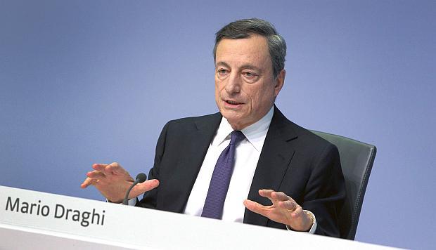 El titular del Banco Central Europeo (BCE), Mario Draghi, dijo que las expectativas del mercado están "muy bien alineadas" con las de la entidad. (Foto: AFP)
