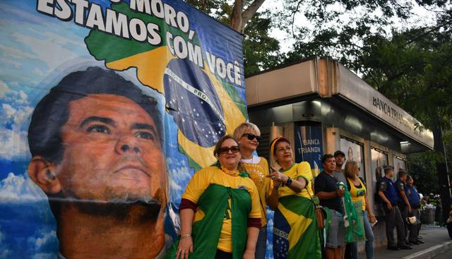 La adhesión al movimiento pro Bolsonaro en 133 ciudades de 22 de los 26 estados y en el Distrito Federal había tenido el rechazo de aliados políticos. (Foto: AFP)