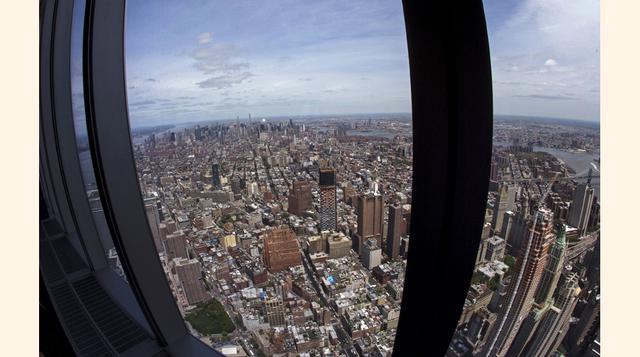 Vista de Manhattan desde el mirador del Observatorio One World. El lugar abre sus puertas casi 14 años después de los atentados del 11 de setiembre. (Foto: Reuters)