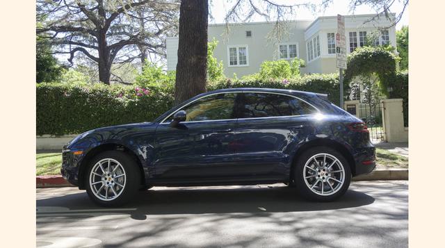 El lujoso Crossover: Porsche Macan S. Crossovers lujosos son el segmento del año. El Macan que yo manejé tiene un costo de US$ 68,245, un motor V6 de 340 caballos de fuerza y 3.0 litros con un torque de 339 libras-pie. Alcanza una velocidad de 97 kilómetr