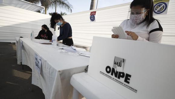 Las peruanas y peruanos que asuman la labor de miembros de mesa en la jornada electoral del domingo 6 de junio también recibirán una compensación de 120 soles. (Foto: GEC)