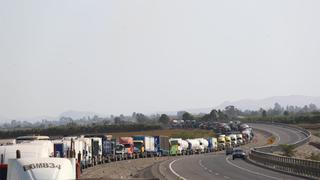 ¿Qué piden los manifestantes que bloquearon las carreteras?