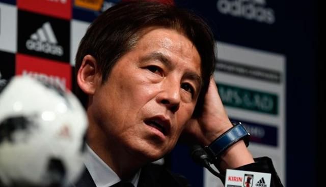 FOTO 13 | El entrenador japonés se llama Akira Nishino, después de que la nación nipona destituyera al anterior director técnico faltando dos meses para el Mundial. (Foto: AFP)