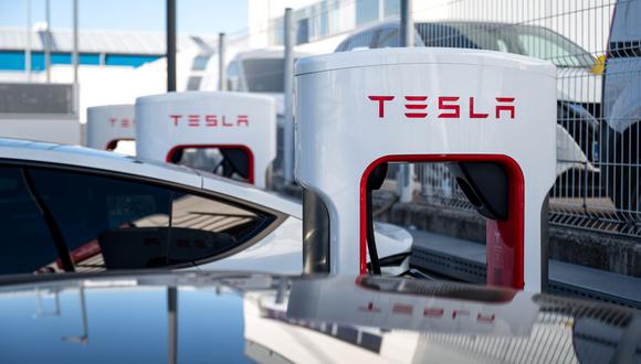 Una estación Supercharger de vehículos eléctricos de Tesla Inc. en el distrito de Fuenlabrada de Madrid, España, el miércoles 28 de febrero de 2024. Fotógrafo: Magda Gibelli/Bloomberg