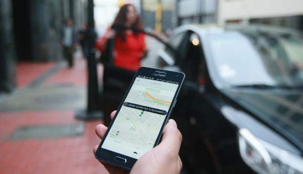 TV Perú informó que se busca evitar que las empresas y sus conductores evadan sus responsabilidades. Por ello, el MTC revisa la reglamentación que ha tenido este servicio en otros países.