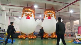 China convierte a Trump en gallo para recibir su año nuevo