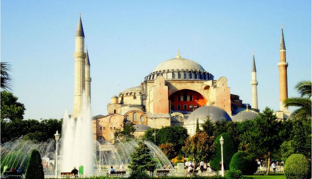 1. Estambul, Turquía: Ocupa el primer puesto debido a su interesante fusión cultural y geográfica, entre los mundos de oriente y occidente. (Wikipedia Creative Commons)