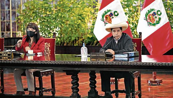Propósito. La primera ministra Mirtha Vásquez adelantó que el Ejecutivo busca regular las puertas giratorias del Estado.  (Foto: Sepres)