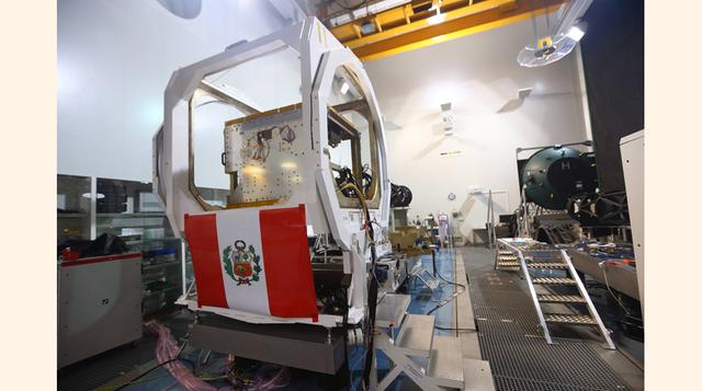 El sistema satelital también podrá ser utilizado por el sector privado, previa coordinación con la Comisión Nacional de Investigación y Desarrollo Aeroespacial (Conida). (Foto: Presidencia de la República)