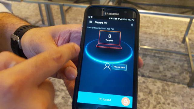 Vuelves a tu PC y algo ha cambiado, el orden de las cosas no es el mismo, casi como si alguien hubiera manipulado la máquina. El sistema de HP Workwise detecta el alejamiento del usuario y cuando ya no esté cerca, se bloquea la máquina.