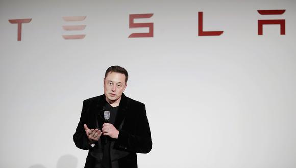 El pasado jueves por la noche, Reuters informó que Musk había enviado un correo electrónico a otros ejecutivos de Tesla diciendo que tenía un “muy mal presentimiento sobre la economía y quería despedir al 10% de los empleados de la empresa”. (Foto: AP).