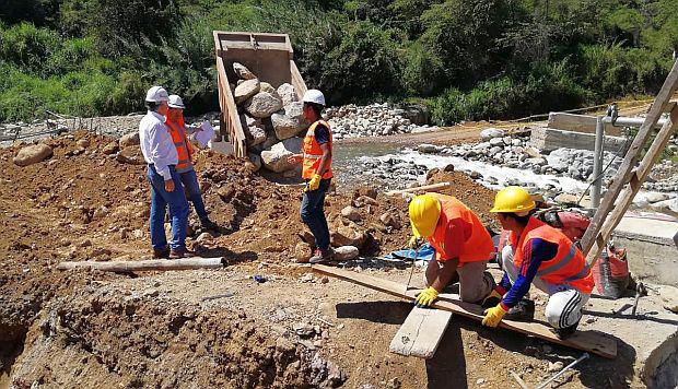 Se destinan recursos para financiar obras del proceso de reconstrucción. (Foto: GEC)