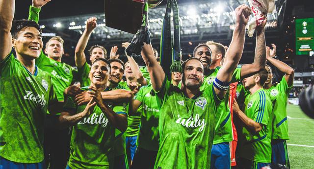 Foto 10 | En el puesto 6 se ubica el Seattle Sounders, con un valor de US$ 310 millones. Se trata del tercer club más valorado de la MLS y recientemente firmaron un contrato que superó los US$ 5 millones anuales por llevar como su patrocinador principal a la empresa de retail online Zulily, además de tener otro acuerdo con Youtube. (Foto: soundersfc)
