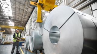 EE.UU. reimpone aranceles al acero y aluminio de Brasil y Argentina