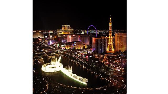 1. The Cosmopolitan of Las Vegas. El hotel que más aparece en Instagram en el mundo es sin esfuerzo el más “cool” de Las Vegas. Vaya por unos cocteles en su bar estilo burlesque, Rose Rabbit Lie y asegúrese de registrarse en una de las 21 suites del recié