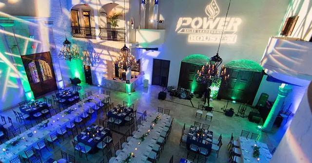 FOTO 8 | 18. Power Home Remodeling. Calificación general: 4.5. Sede: Chester, Pennsylvania. Industria: Construcción.