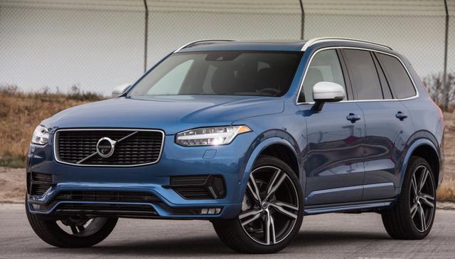 Volvo XC90 (202%). Éste apenas logró pasar a través de nuestro filtro de modelos totalmente nuevos; la versión lanzada por Volvo en 2015 fue, prácticamente, un vehículo ya existente solo de nombre. Volvo puso en marcha una plataforma completamente nueva, 